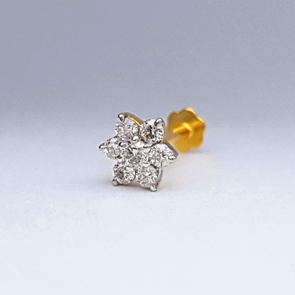৭ দানা হীরার বা ডায়মন্ডের নাকফুল - 7 Stone Diamond Nose Pin