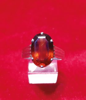Natural Garnet (গোমেদ) - Gems Jewellers & Gems Stone