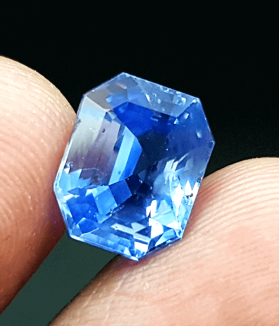 An Original Natural Sri Lankan or Siloni or Ceylon Blue Sapphire (indro Nila Pathor) Stone - অরিজিনাল শ্রীলংকান বা সিংহলি বা সিলোনি ইন্দ্রনীলা পাথর