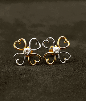 Latest Diamond Love Earring Price & Design 2021 - ডায়মন্ডের হীরার কানের দুলের দাম ও ডিজাইন