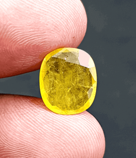 An Original Natural Bangkok (Thailand) Yellow Sapphire (Pokhraj Pathor) Stone Price In Bangladesh - অরিজিনাল ব্যাংকক (থাইল্যান্ড) পোখরাজ পাথরের দাম