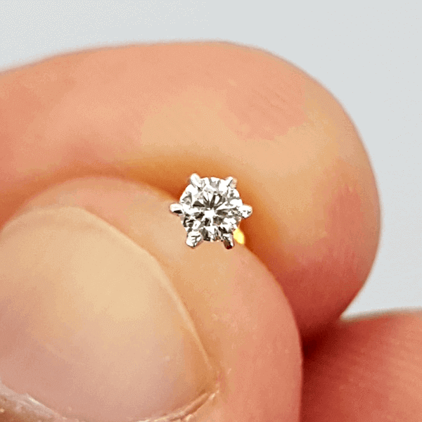 Star Shape Solitaire Single Stone Diamond Nosepin